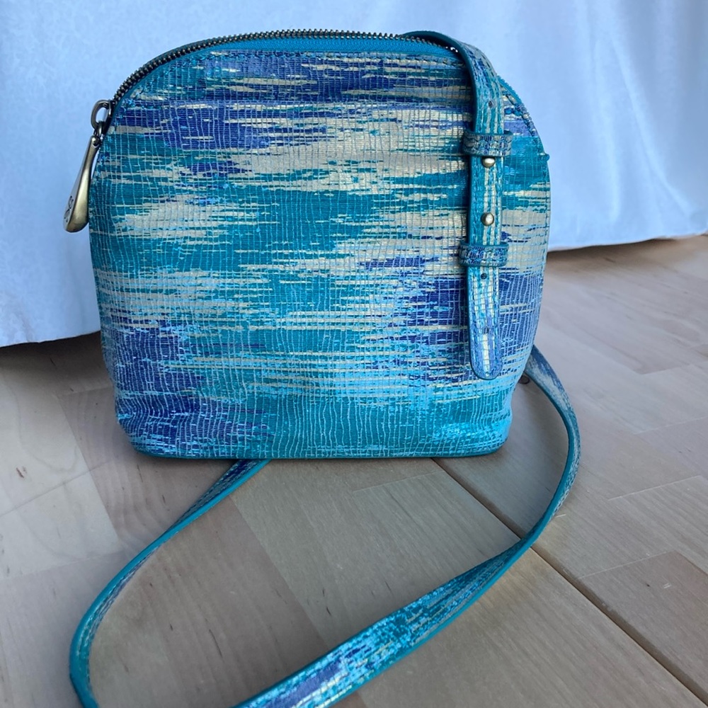 HOBO Nash Crossbody Purse in Cracked Glass Leather